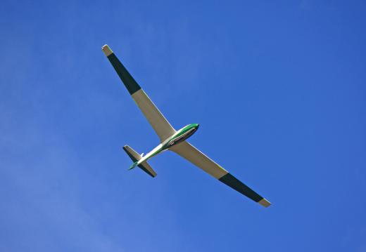 The wings of aircraft and gliders use the Bernoulli effect to generate lift.