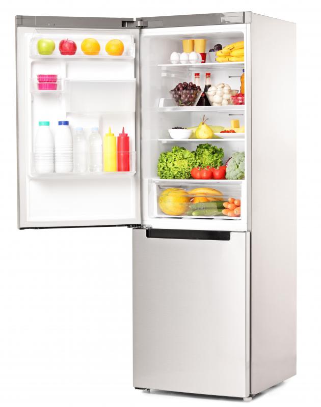 Why does Bread get Moldy? (with pictures)